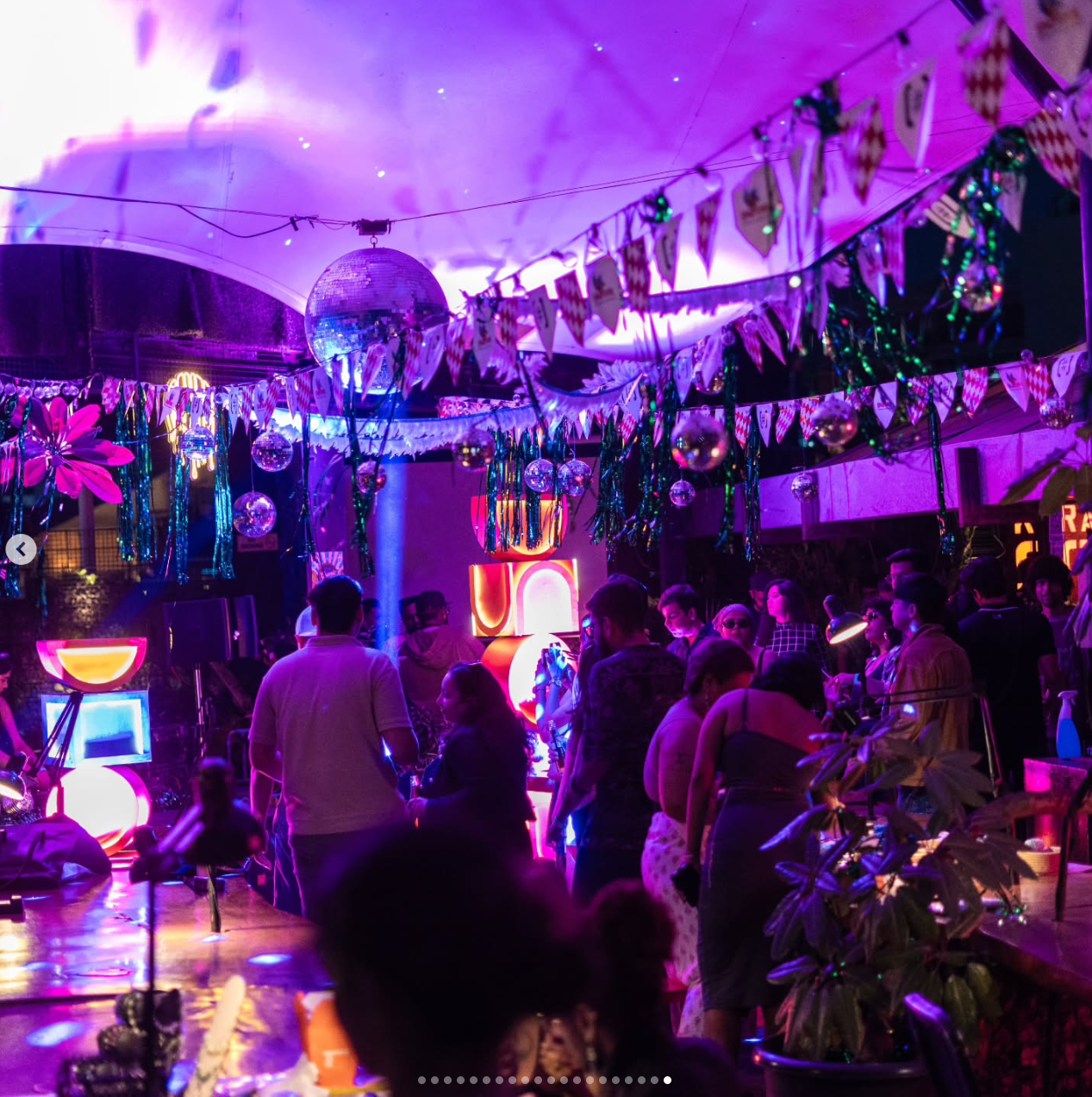 Cosmic Rising venue and crowd